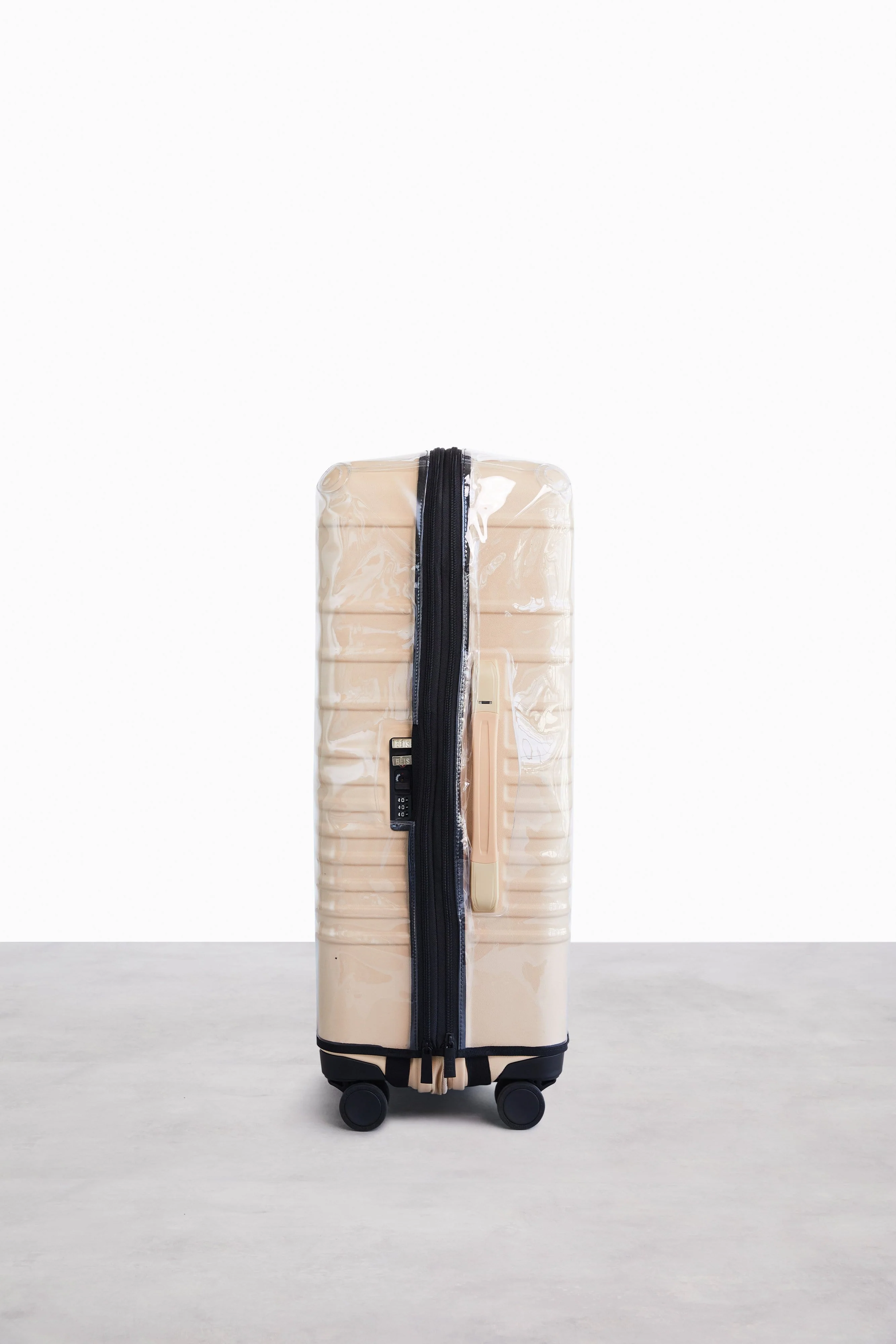 The Medium Check-In Roller Luggage Cover - Image 3